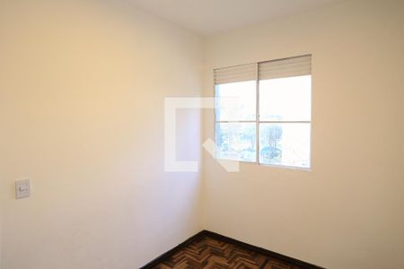 Quarto 1 de apartamento para alugar com 2 quartos, 66m² em Ipiranga, Belo Horizonte