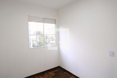 Quarto de apartamento para alugar com 2 quartos, 66m² em Ipiranga, Belo Horizonte