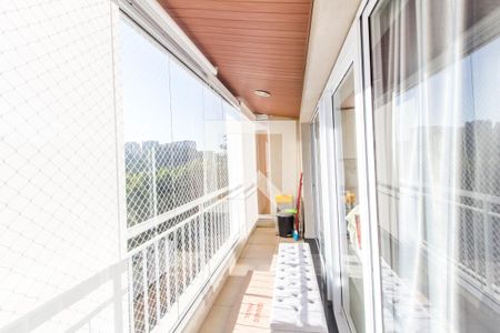 Varanda de apartamento à venda com 1 quarto, 50m² em Centro Empresarial Tamboré, Santana de Parnaíba