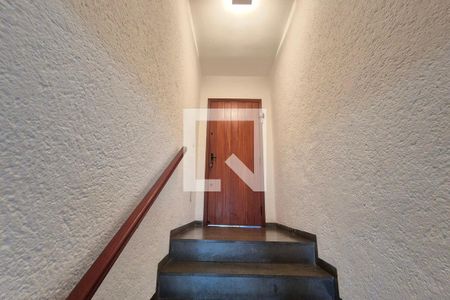 Escada de Acesso  de casa de condomínio à venda com 4 quartos, 398m² em Jardim das Palmeiras, Campinas