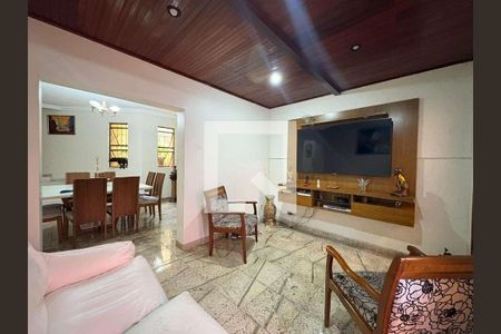 Casa à venda com 3 quartos, 268m² em Dona Clara, Belo Horizonte