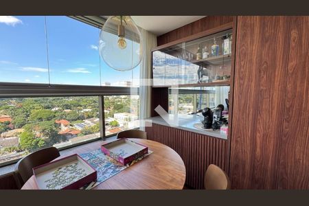Apartamento à venda com 2 quartos, 64m² em Pinheiros, São Paulo