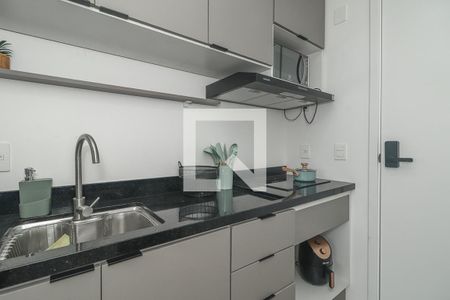 Sala / Quarto / Cozinha de kitnet/studio para alugar com 0 quarto, 27m² em Boa Vista, Porto Alegre