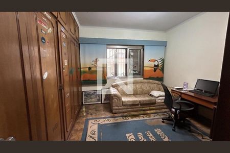 Casa à venda com 3 quartos, 234m² em Vila Regente Feijó, São Paulo