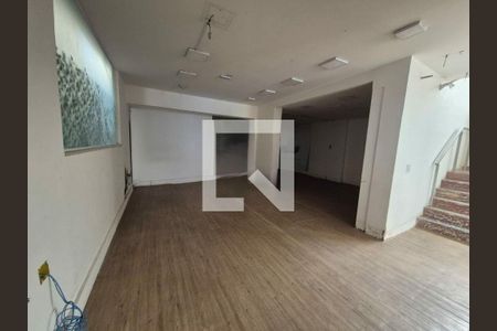 Casa para alugar com 6 quartos, 400m² em Indianópolis, São Paulo