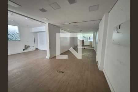 Casa para alugar com 6 quartos, 400m² em Indianópolis, São Paulo