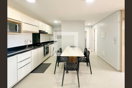 Sala de Jantar de apartamento para alugar com 2 quartos, 65m² em Ingleses do Rio Vermelho, Florianópolis
