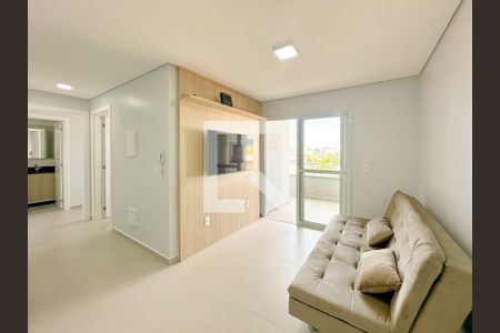 Sala de TV de apartamento para alugar com 2 quartos, 65m² em Ingleses do Rio Vermelho, Florianópolis