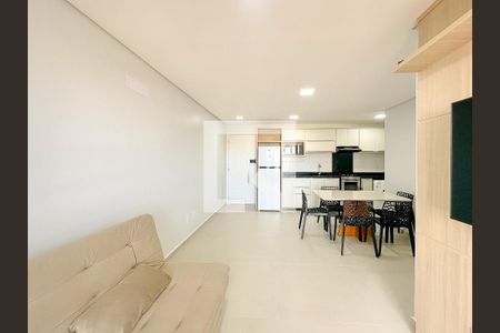 Sala de TV de apartamento para alugar com 2 quartos, 65m² em Ingleses do Rio Vermelho, Florianópolis