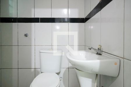 Banheiro de kitnet/studio para alugar com 1 quarto, 32m² em Vila Palmares, São Caetano do Sul