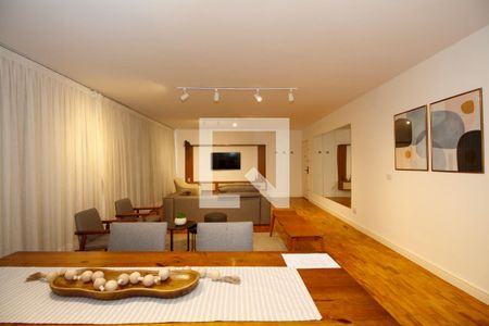 Sala de Estar e Jantar de apartamento para alugar com 3 quartos, 158m² em Cerqueira César, São Paulo