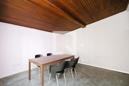Apartamento para alugar com 4 quartos, 135m² em Santo Antônio, Belo Horizonte
