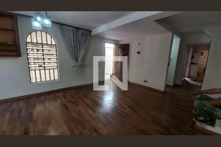 Casa à venda com 4 quartos, 152m² em Vila Santo Antônio, São Paulo