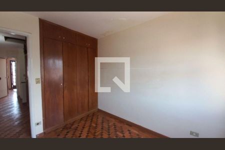 Casa à venda com 4 quartos, 152m² em Vila Santo Antônio, São Paulo