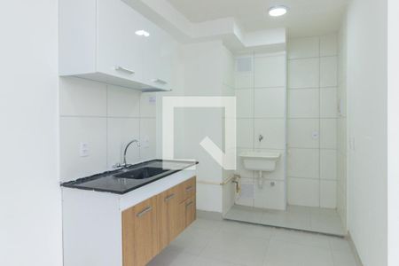 Cozinha de apartamento para alugar com 2 quartos, 39m² em Vila Pirituba, São Paulo