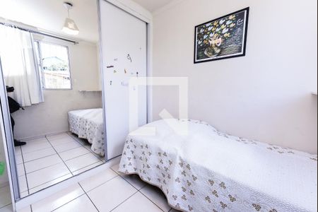 Quarto 2 de apartamento à venda com 2 quartos, 50m² em Olaria, Contagem