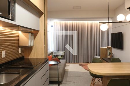 Sala Cozinha Integrada de apartamento para alugar com 1 quarto, 44m² em Perdizes, São Paulo