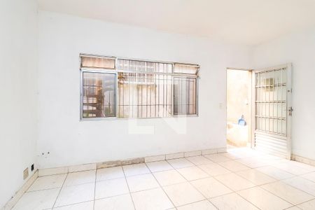 Sala de casa para alugar com 3 quartos, 70m² em Parque Savoi City, São Paulo