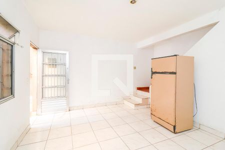 Sala de casa para alugar com 3 quartos, 70m² em Parque Savoi City, São Paulo