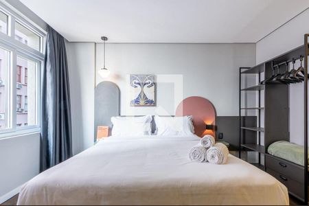 Sala/Quarto de apartamento à venda com 1 quarto, 25m² em Centro Histórico, Porto Alegre