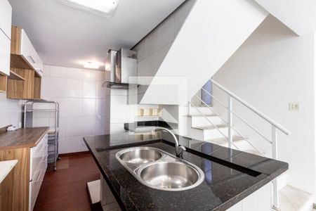 Cozinha de casa à venda com 2 quartos, 140m² em Vila Ipojuca, São Paulo
