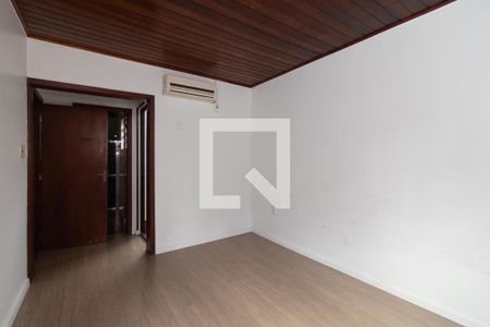 Quarto 1 de casa à venda com 3 quartos, 145m² em Vila Nova, Porto Alegre