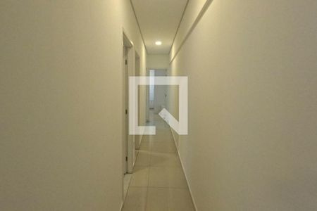 Corredor para os quartos de apartamento para alugar com 3 quartos, 82m² em José Menino, Santos