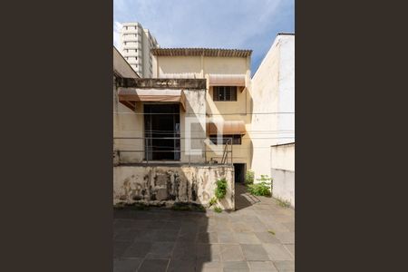 Quintal de casa para alugar com 3 quartos, 200m² em Vila Anglo Brasileira, São Paulo