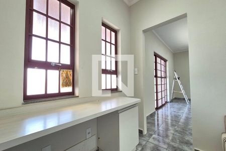 Escritório  de casa à venda com 3 quartos, 270m² em Jardim dos Oliveiras, Campinas