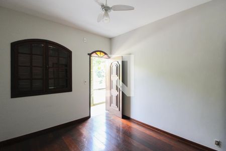 Suíte de apartamento para alugar com 3 quartos, 96m² em Letícia, Belo Horizonte