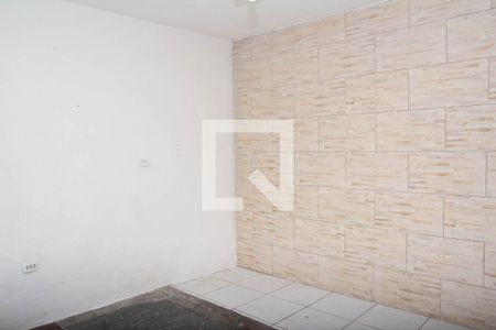 Casa para alugar com 1 quarto, 50m² em Fazenda da Juta, São Paulo