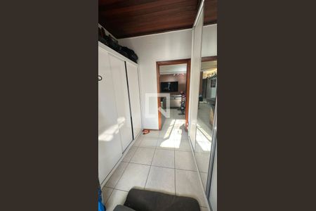 Quarto de apartamento à venda com 2 quartos, 100m² em Petrópolis, Porto Alegre