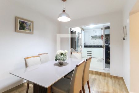 Sala de casa à venda com 3 quartos, 250m² em Itaquera, São Paulo