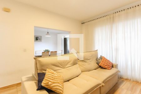 Sala de casa à venda com 3 quartos, 250m² em Itaquera, São Paulo