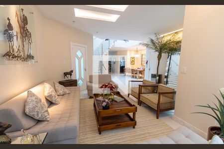 Casa de Condomínio à venda com 5 quartos, 700m² em Recreio dos Bandeirantes, Rio de Janeiro