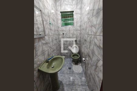 Casa à venda com 2 quartos, 100m² em Vila Linda, Santo André