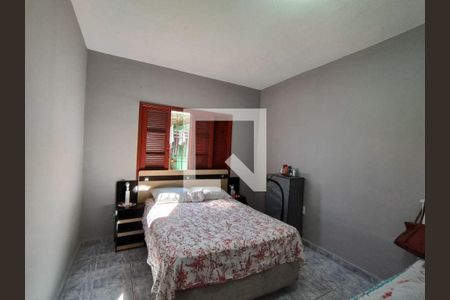Casa à venda com 2 quartos, 100m² em Vila Linda, Santo André