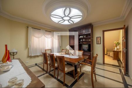 Casa à venda com 3 quartos, 300m² em Chácara Inglesa, São Paulo