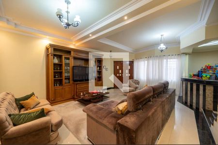 Casa à venda com 3 quartos, 300m² em Chácara Inglesa, São Paulo