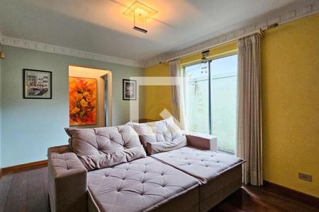 Casa para alugar com 6 quartos, 392m² em Jardim Marajoara, São Paulo