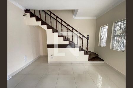 Sala de casa à venda com 4 quartos, 227m² em Jaguaré, São Paulo