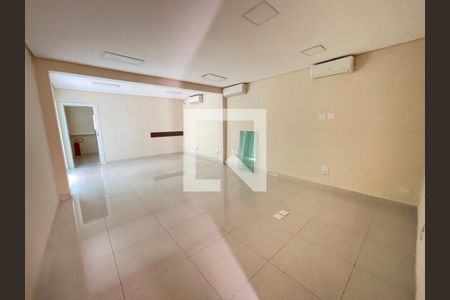 Sala 2 de casa à venda com 4 quartos, 227m² em Jaguaré, São Paulo