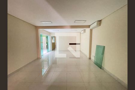 Sala 2 de casa à venda com 4 quartos, 227m² em Jaguaré, São Paulo