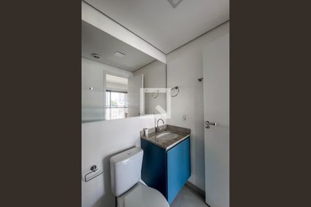 Banheiro de apartamento à venda com 1 quarto, 28m² em Ipiranga, São Paulo