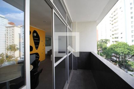 Apartamento para alugar com 4 quartos, 227m² em Itaim Bibi, São Paulo