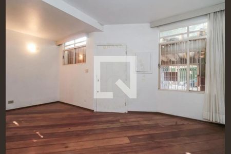 Casa à venda com 3 quartos, 138m² em Chácara Gaivotas, São Paulo