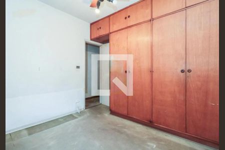 Casa à venda com 3 quartos, 138m² em Chácara Gaivotas, São Paulo