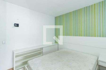 Quarto 1 de casa para alugar com 2 quartos, 70m² em Vila Clarice, São Paulo