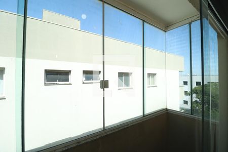 Sacada de apartamento para alugar com 2 quartos, 80m² em Santa Mônica, Uberlândia