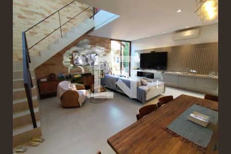 Casa à venda com 5 quartos, 400m² em Vila Madalena, São Paulo